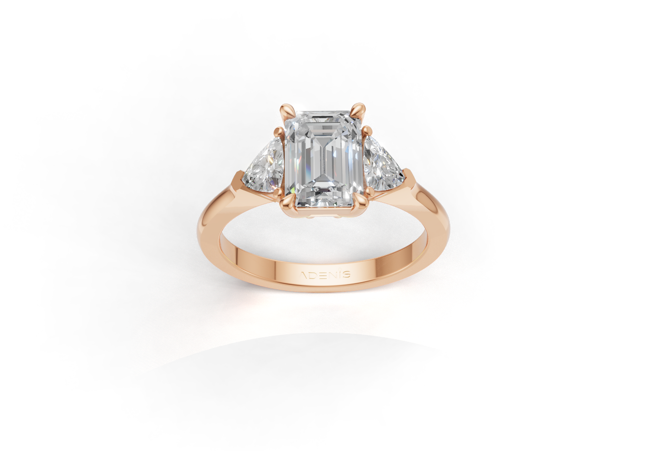 18K Gold Princess Cut Modern Classic Diamond Ring 18K Gold Princess Cut Modern Classic Diamond Ring