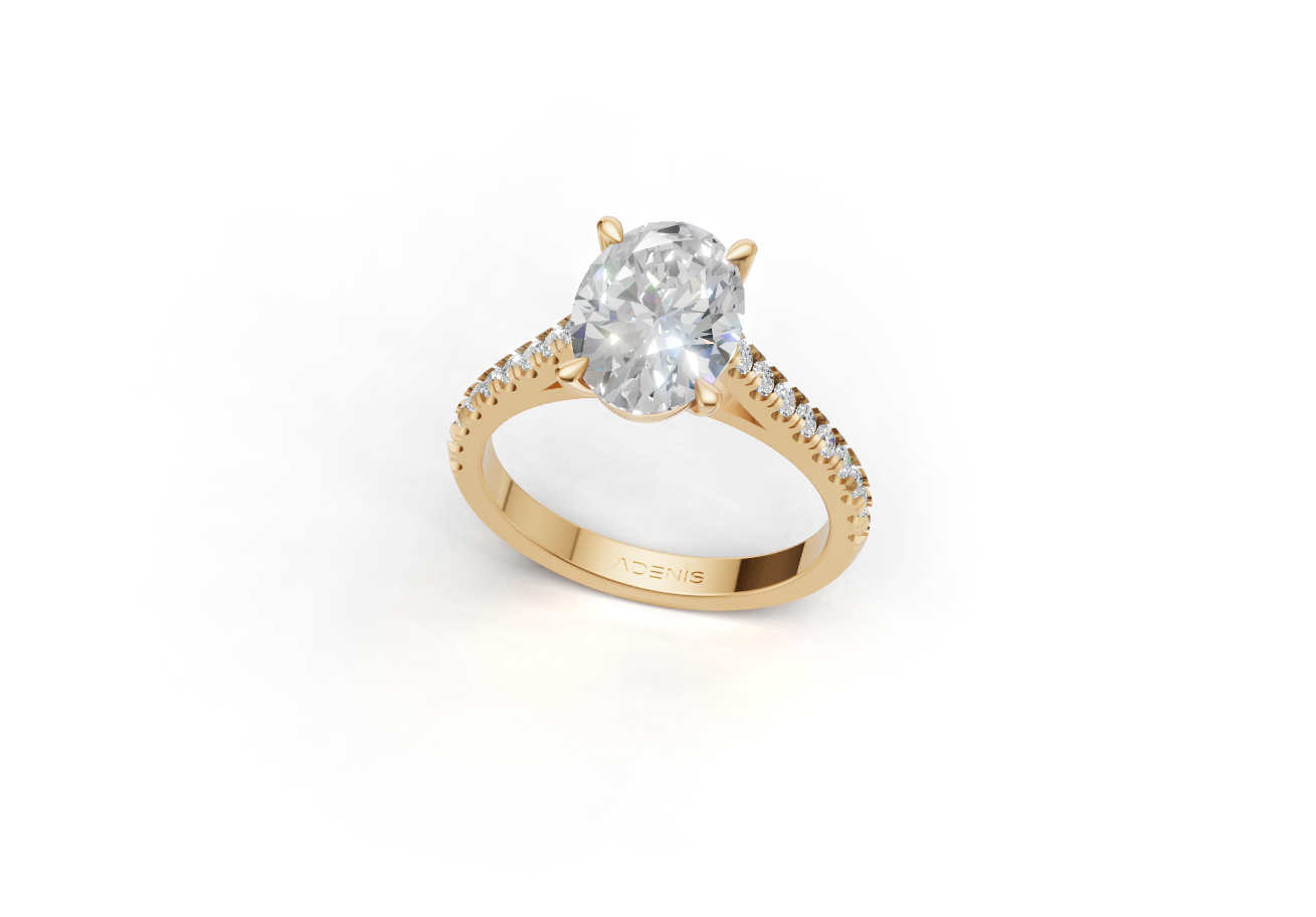 18k Gold Oval Solitaire Ring 18k Gold Oval Solitaire Ring