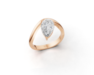 18K Gold Pear Diamond Ring – 1.90CT 18K Gold Pear Diamond Ring – 1.90CT